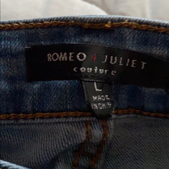 Romeo and Juliet couture stretch jeans - Picture 2 of 4
